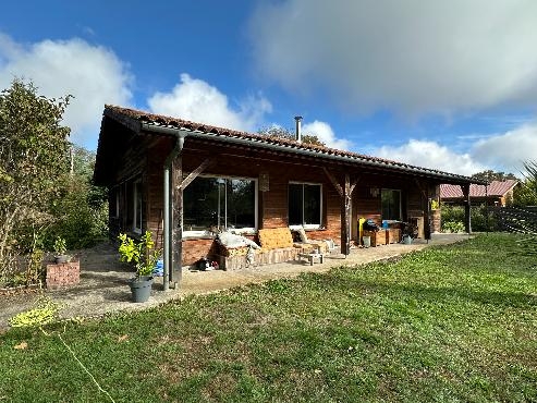 2 maisons à ossature bois sur 3 700 m²