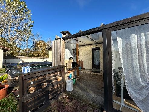 4 km du lac d'ARJUZANX, maison 3 chambres