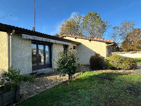 4 km du lac d'ARJUZANX, maison 3 chambres