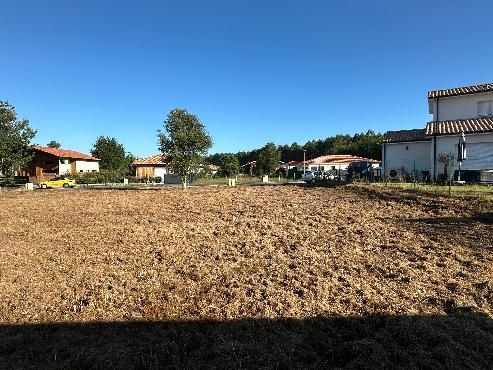 Entre plages et lac, 2 lots de terrains VIABILISES