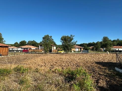 Entre plages et lac, 2 lots de terrains VIABILISES