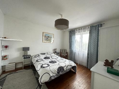 Près centre-ville, maison 3 à 4 chambres