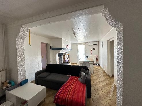 Maisonnette habitable de suite, 2 chambres et jardinet