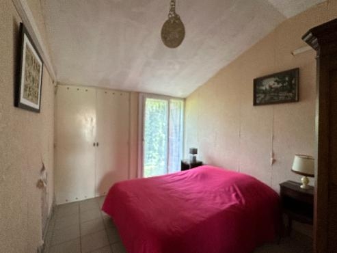 Une atmosphère dépaysante et exotique entoure cette maison