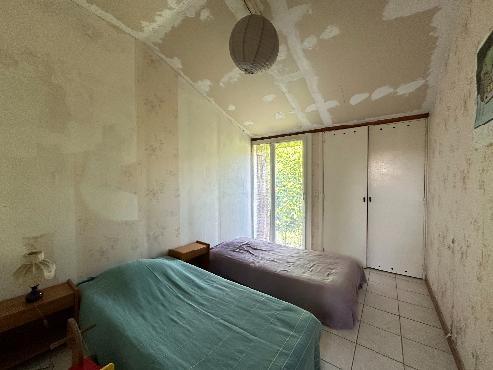 Une atmosphère dépaysante et exotique entoure cette maison