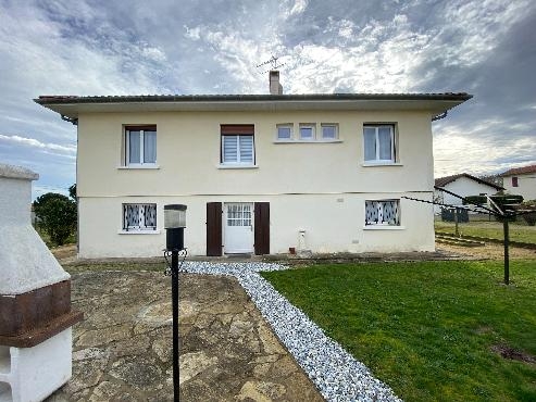 Une maison familiale pleine de charme vous attend !