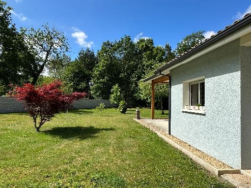 Villa confortable sur 5 300 m² de terrain